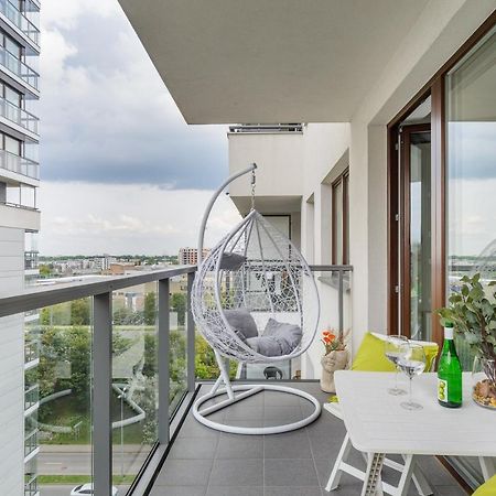 Modern Studios Near Arkadia Center Warsawa Bagian luar foto